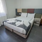 Diamond Premium Hotel *