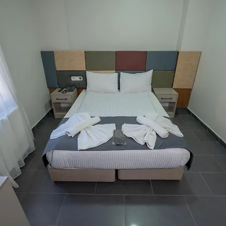 Diamond Premium Hotel